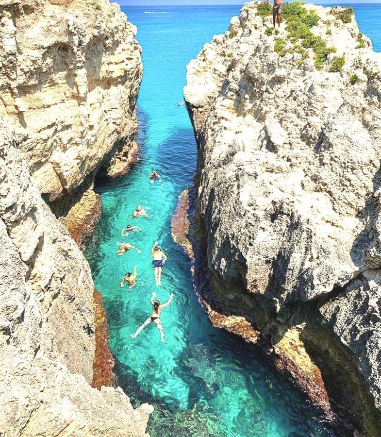 Villa Kore, Capo Vaticano Exteriör bild