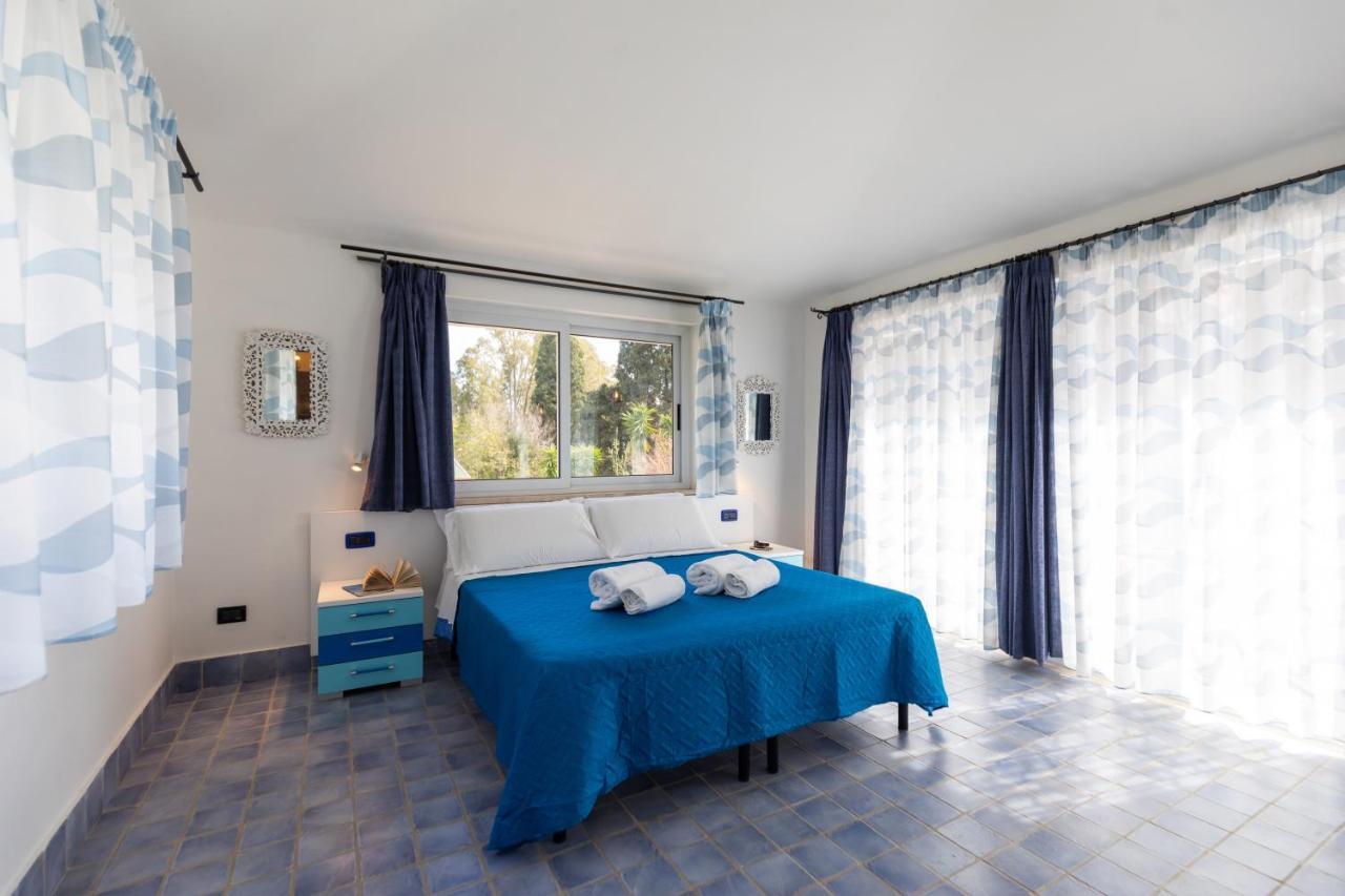 Villa Kore, Capo Vaticano Exteriör bild