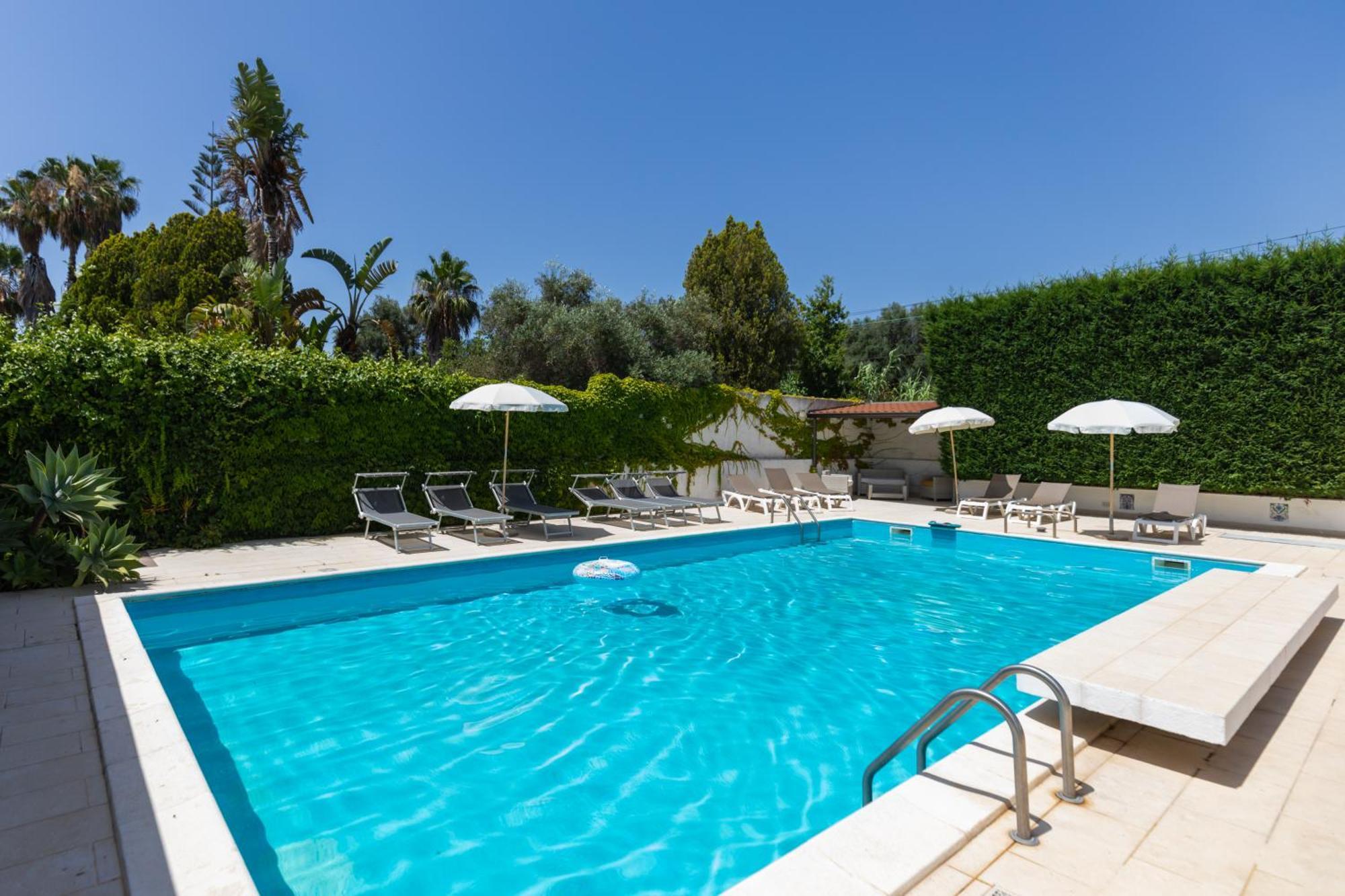 Villa Kore, Capo Vaticano Exteriör bild